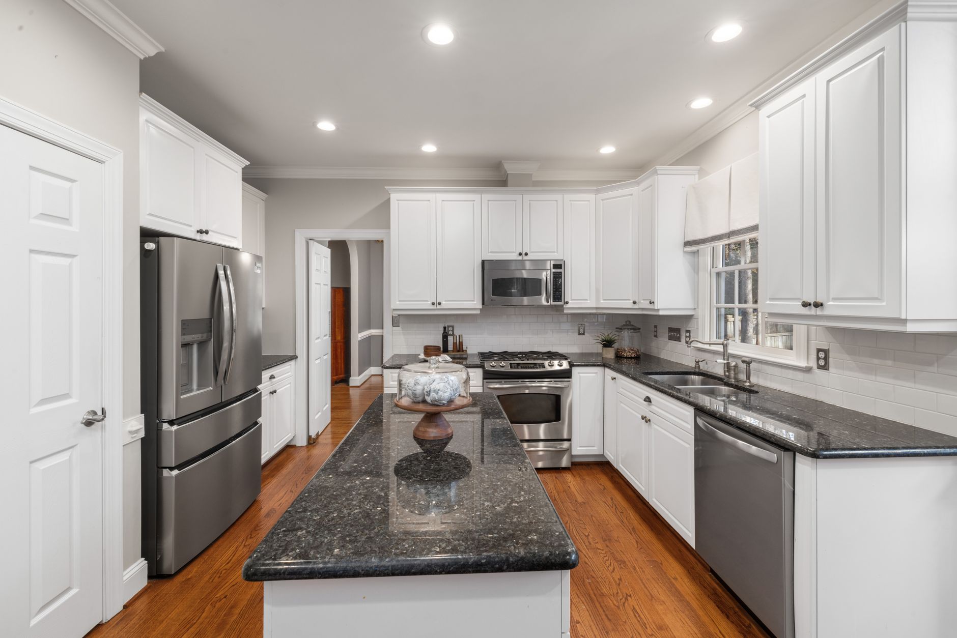 Microwave repair in Maplewood, MN